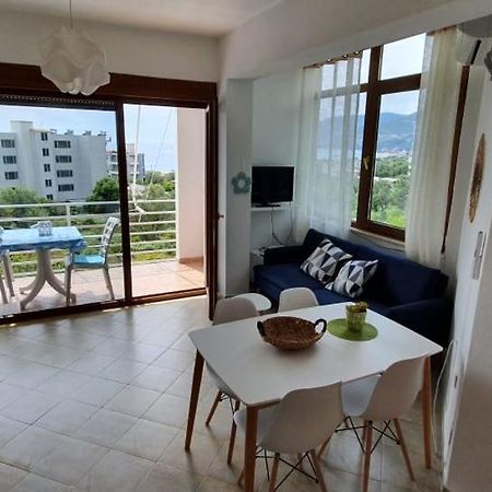 Seaview Apartment Borsh Exterior photo