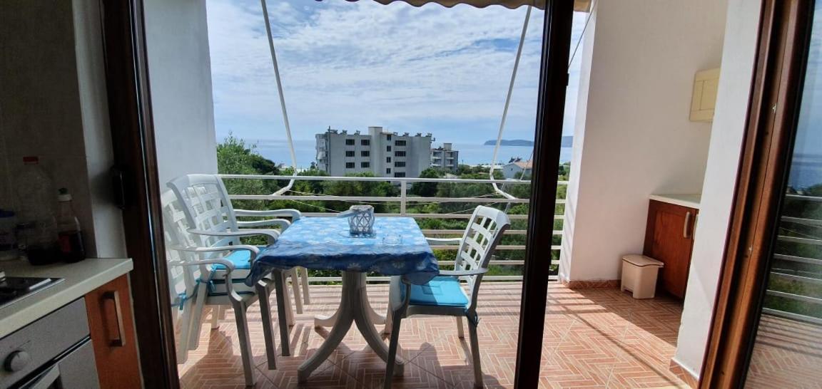 Seaview Apartment Borsh Exterior photo